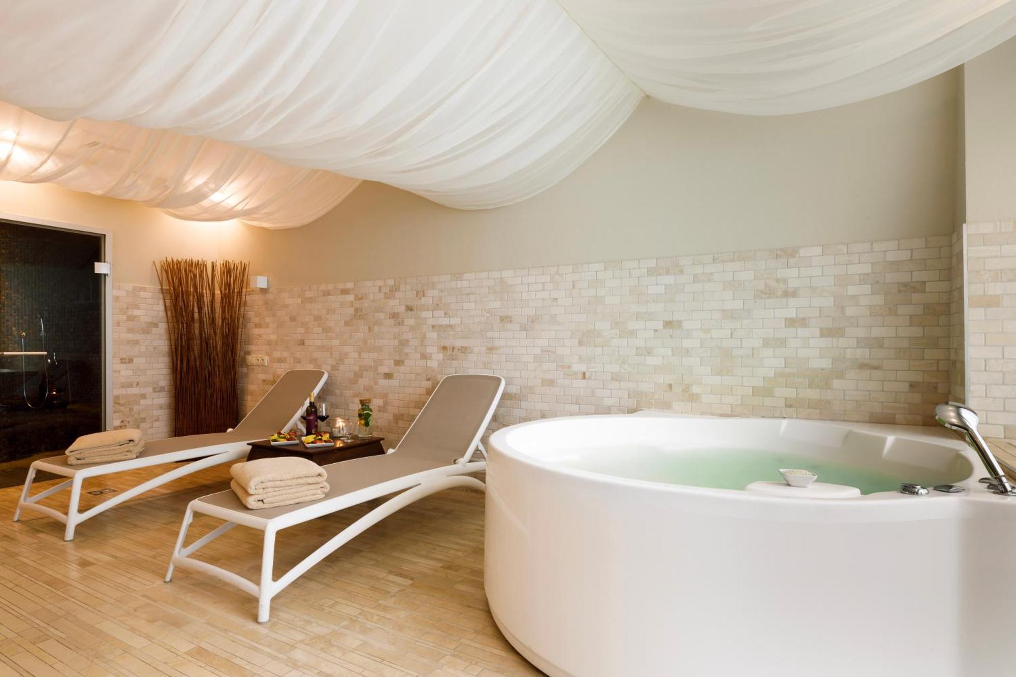 Ultra Marine By Zdrojowa Hotell Kołobrzeg Eksteriør bilde